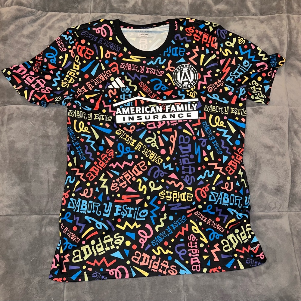 [SOLD] XL Atlanta United FC Adidas Hispanic Heritage Month Limited Edition